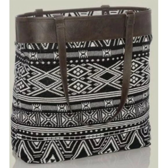 Thirty One Reversible Tote *Rio Weave* - Picture 1 of 5
